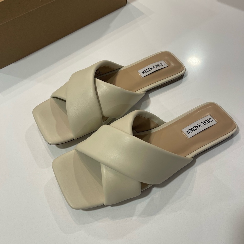 Steve Madden Women's Mayra Bone-Colored Slide Sandals
